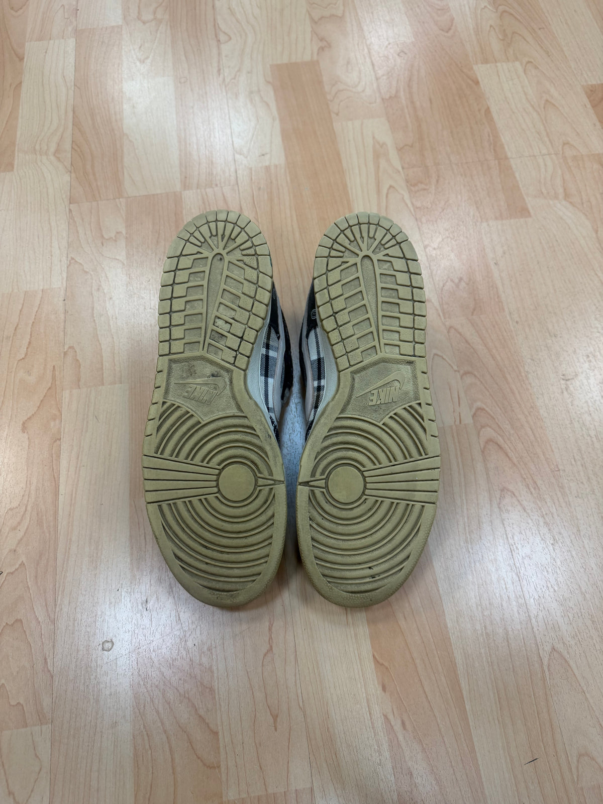 SB DUNK LOW TRAVIS SCOTT (PRE-OWNED)