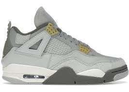 Jordan 4 Craft SE sneaker in Photon Dust colorway with modern design and versatile streetwear style