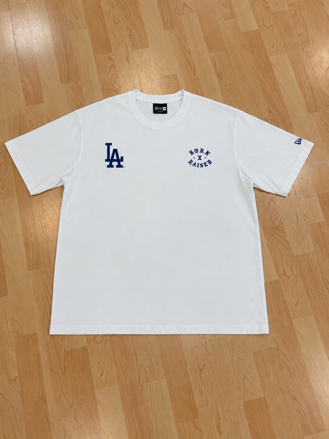 LA DODGER BORN X RAISED (LIGHTLY USED)